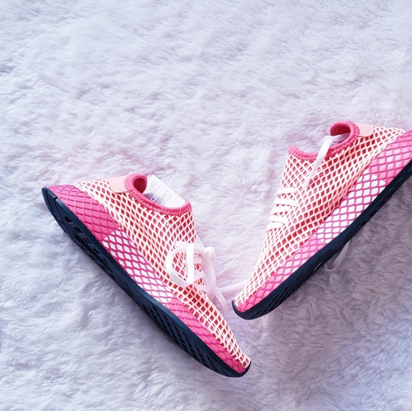 New Adidas Deerupt Runner - Picture 2 of 6